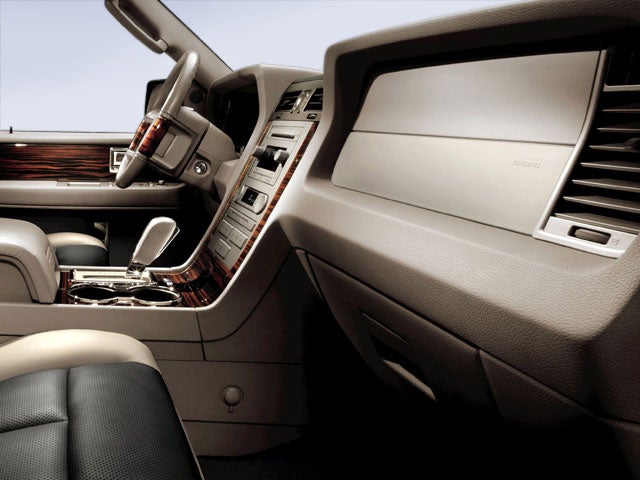 2009 Lincoln Navigator Base