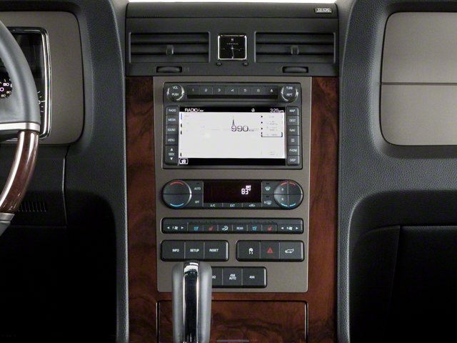 2013 Lincoln Navigator Base