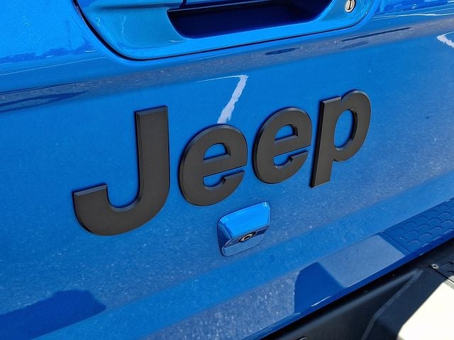 2022 Jeep Gladiator Overland
