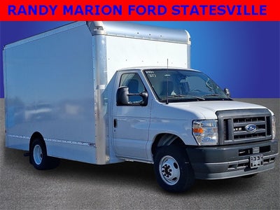 2024 Ford E-450SD 14' BOX TRUCK DRW