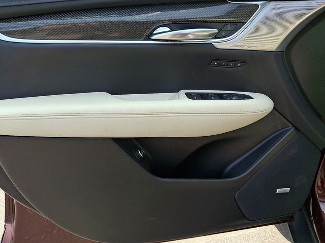 2023 Cadillac XT5 Sport