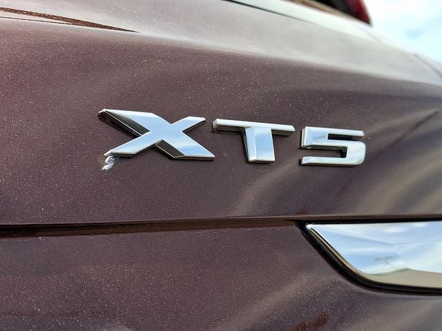 2023 Cadillac XT5 Sport