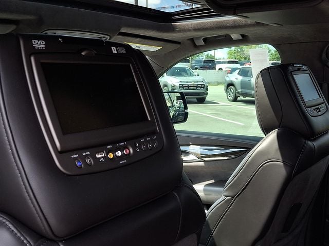 2020 Cadillac Escalade Platinum Edition
