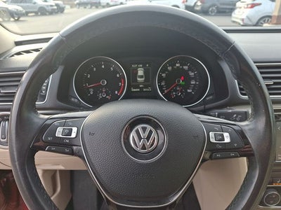 2018 Volkswagen Passat 2.0T SE