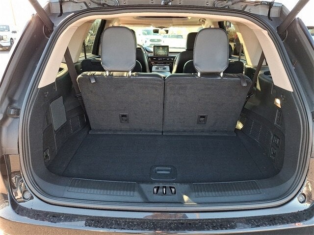 2023 Lincoln Aviator Standard