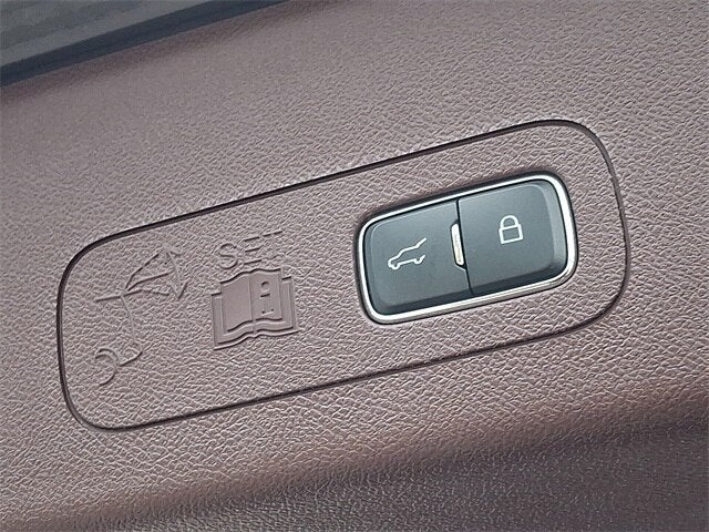 2022 Lincoln Aviator Black Label