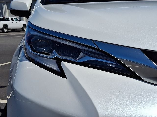 2022 Toyota Sienna Platinum 7 Passenger