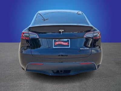 2025 Tesla Model Y Performance