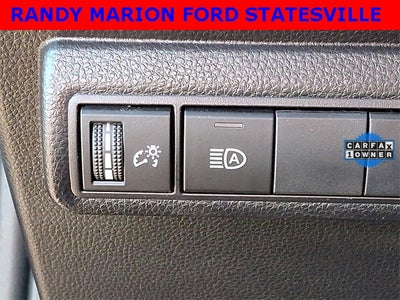 2022 Toyota Corolla Hatchback SE Nightshade Edition