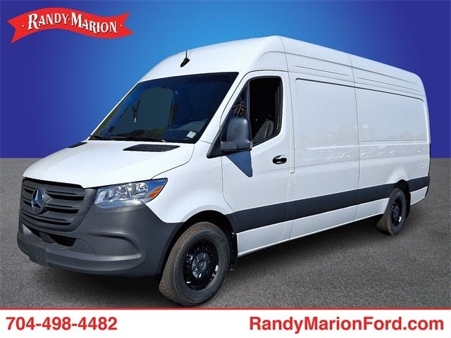 2025 Mercedes-Benz Sprinter 2500 Cargo 170 WB High Roof