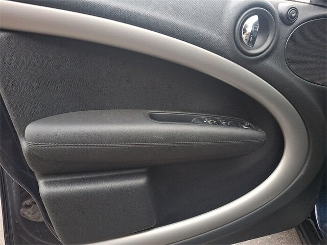 2016 MINI Cooper Countryman Base