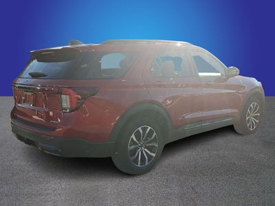 2025 Ford Explorer ST-Line