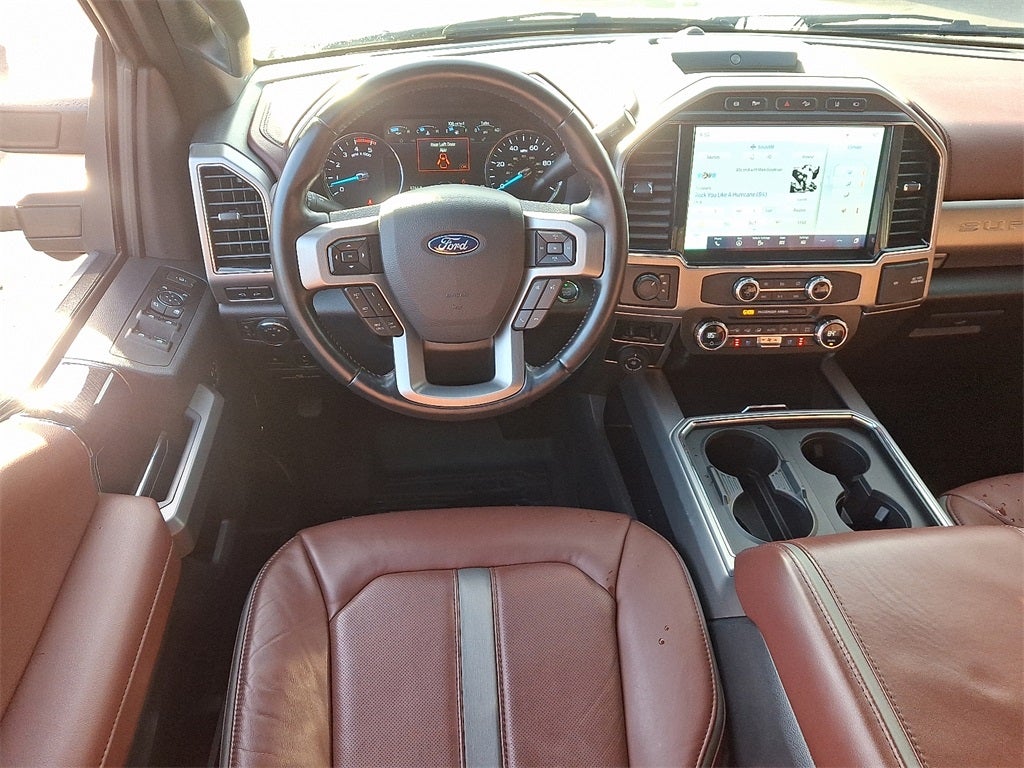 2022 Ford F-450SD Platinum