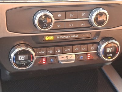 2022 Ford F-450SD Platinum