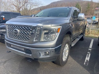 2016 Nissan Titan XD SL