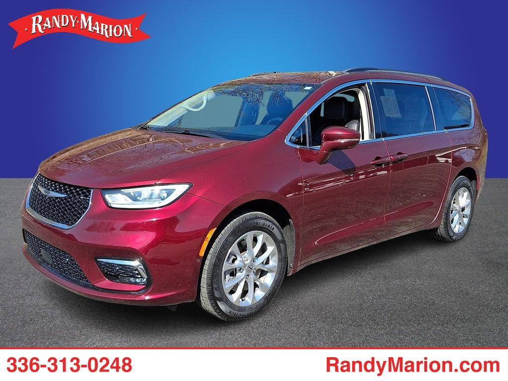 2022 Chrysler Pacifica Touring L