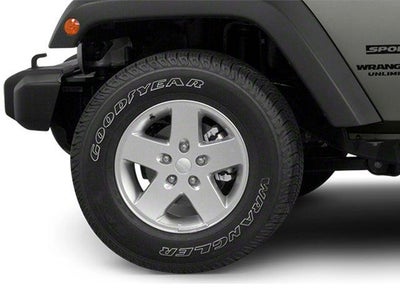 2013 Jeep Wrangler Sahara