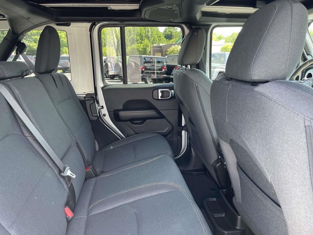 2024 Jeep Wrangler Sahara 4xe