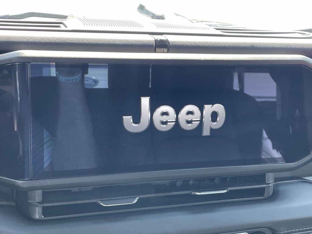 2025 Jeep Gladiator Mojave X