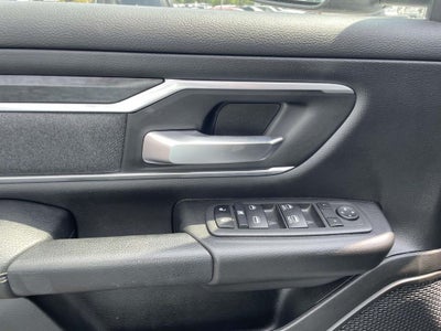 2022 RAM 1500 Big Horn Quad Cab 4x4 6'4' Box