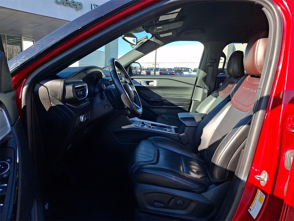 2021 Ford Explorer Platinum