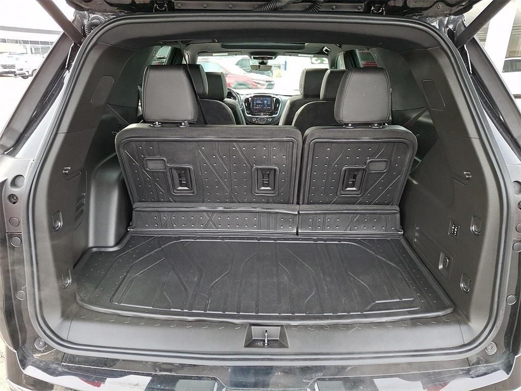 2023 Chevrolet Traverse AWD High Country