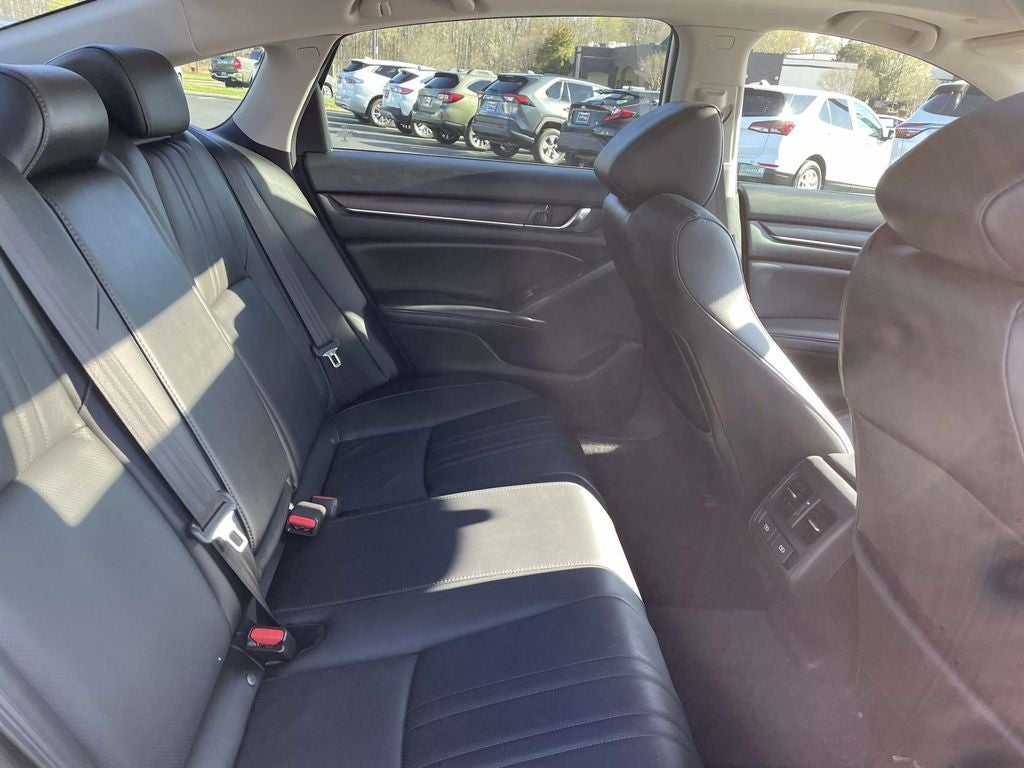 2022 Honda Accord Hybrid Touring