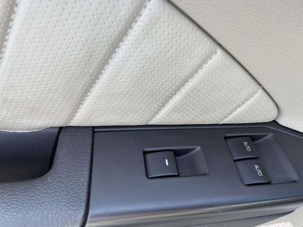 2011 Ford Mustang GT Premium