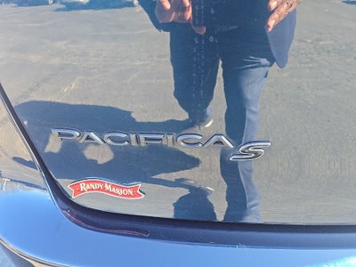 2023 Chrysler Pacifica Limited AWD