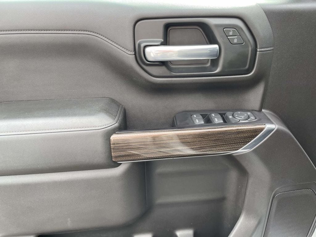 2020 Chevrolet Silverado 1500 4WD Crew Cab Short Bed LT