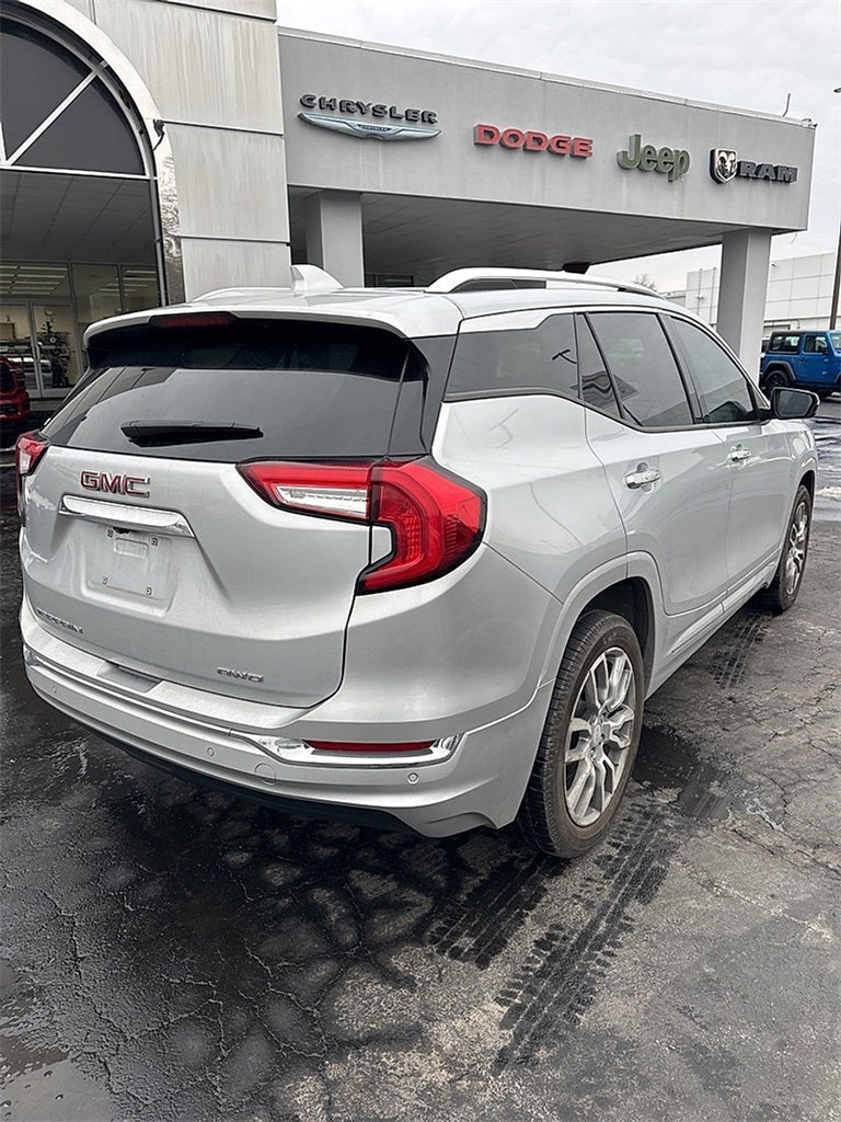 2022 GMC Terrain AWD Denali