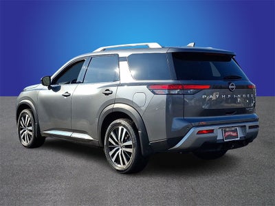 2023 Nissan Pathfinder Platinum 4WD