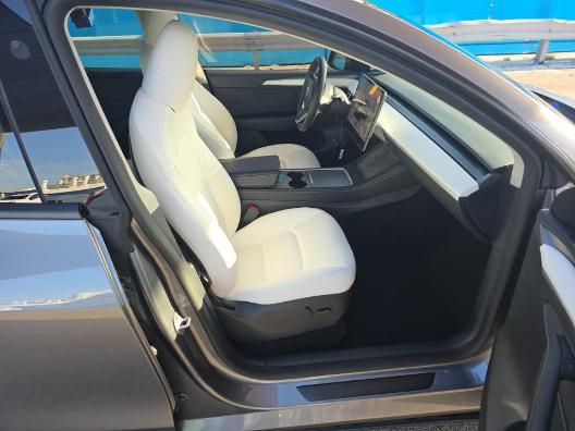 2024 Tesla Model Y Long Range Single Motor Rear-Wheel Drive