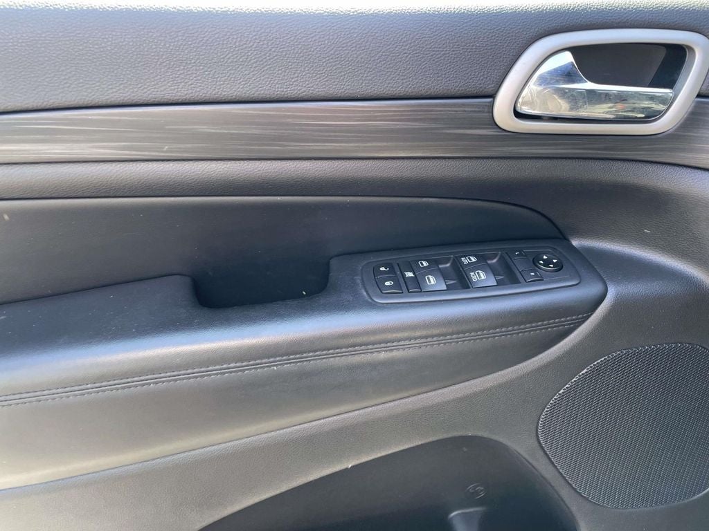 2020 Jeep Grand Cherokee Laredo E