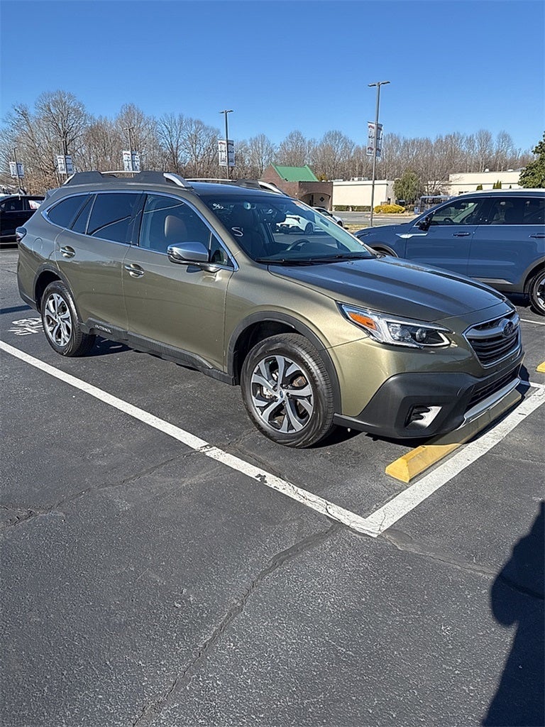 2022 Subaru Outback Touring XT