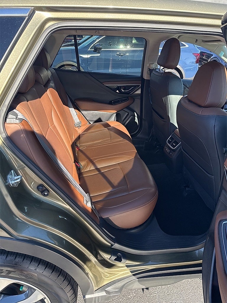 2022 Subaru Outback Touring XT