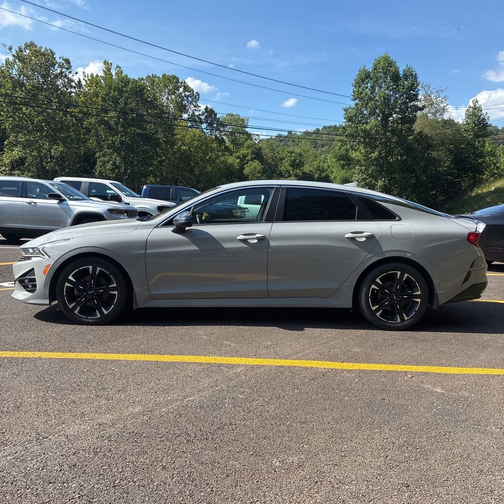2024 Kia K5 GT-Line