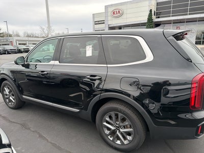 2023 Kia Telluride LX
