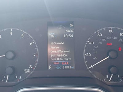 2025 Toyota Corolla Hatchback SE