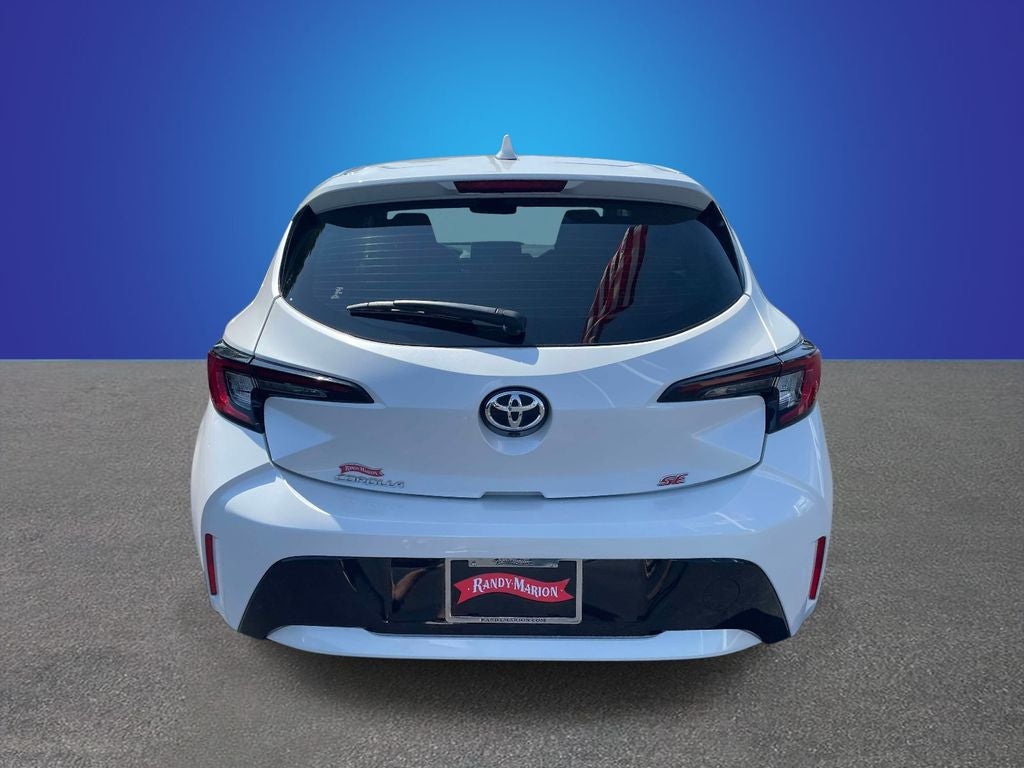 2025 Toyota Corolla Hatchback SE