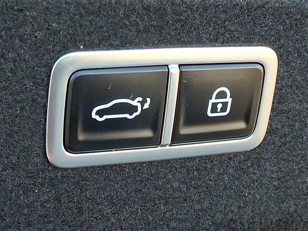 2024 Genesis Electrified G80 Advanced