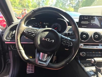 2023 Kia Stinger GT-Line