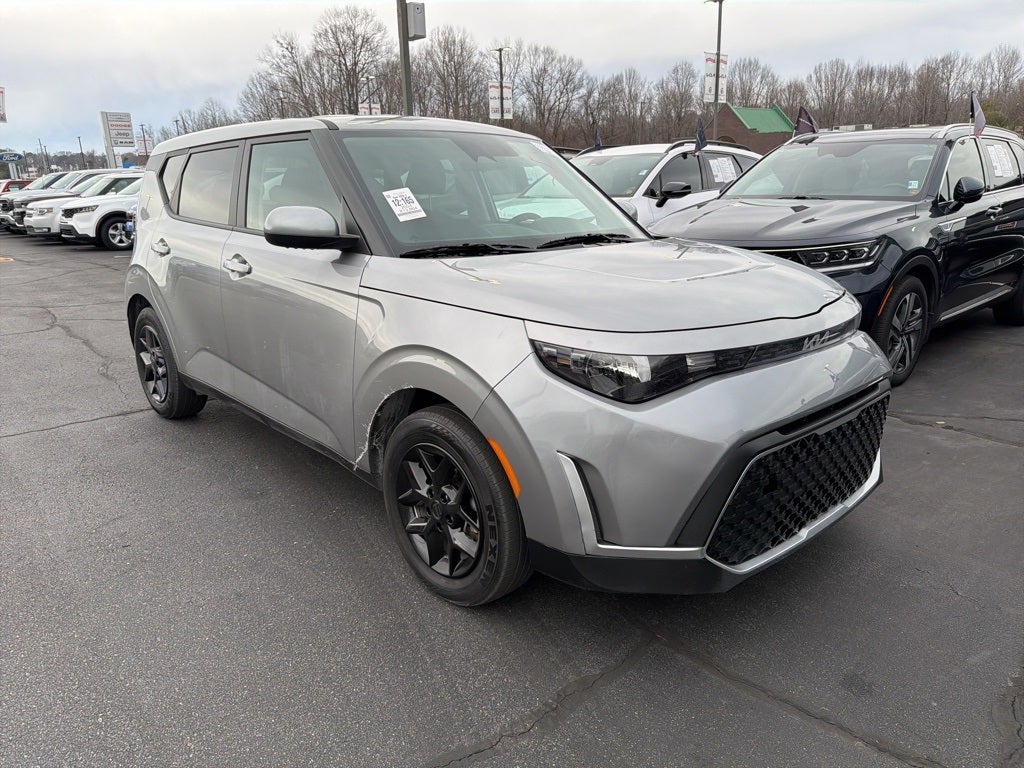2024 Kia Soul LX