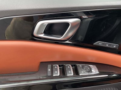 2023 Kia Carnival SX