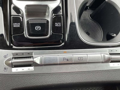 2023 Kia Carnival SX