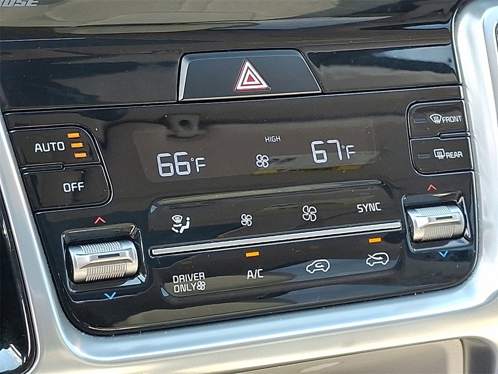 2024 Kia Sorento Plug-In Hybrid SX Prestige