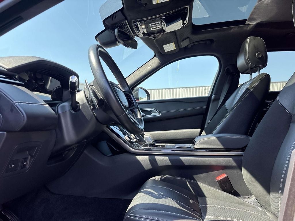 2022 Land Rover Range Rover Velar P250 R-Dynamic S