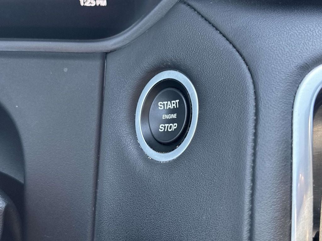 2022 Land Rover Range Rover Velar P250 R-Dynamic S