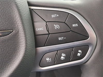 2023 Chrysler 300 Touring