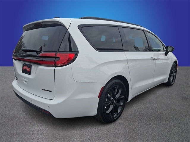 2025 Chrysler Pacifica Limited